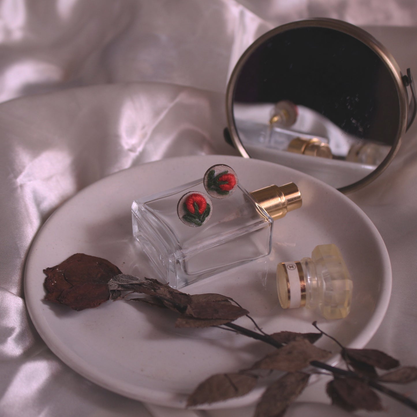 Red Rose Bud Tiny Round Ear Studs