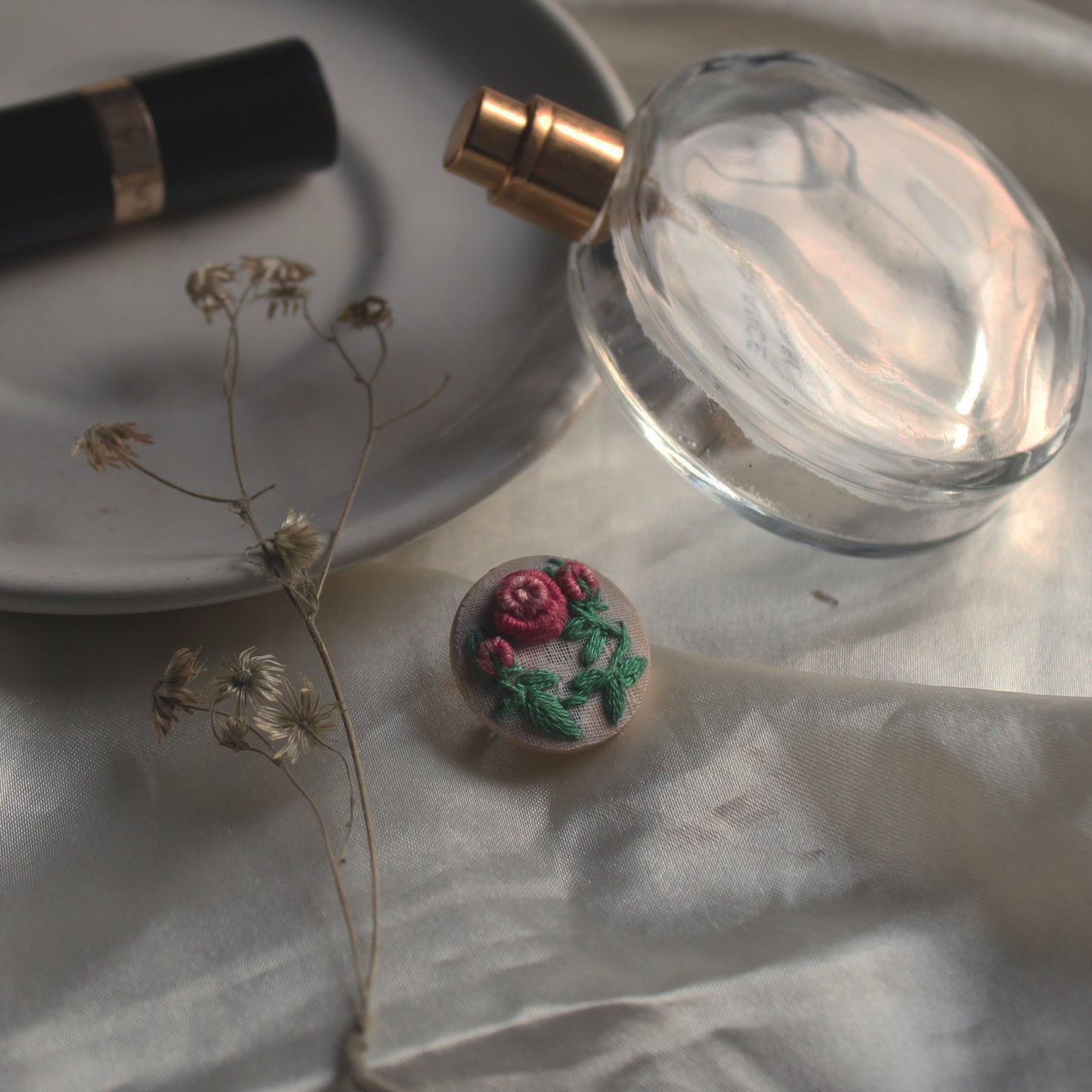 Coral Pink Rose Buds Branch Round Brooch Pin