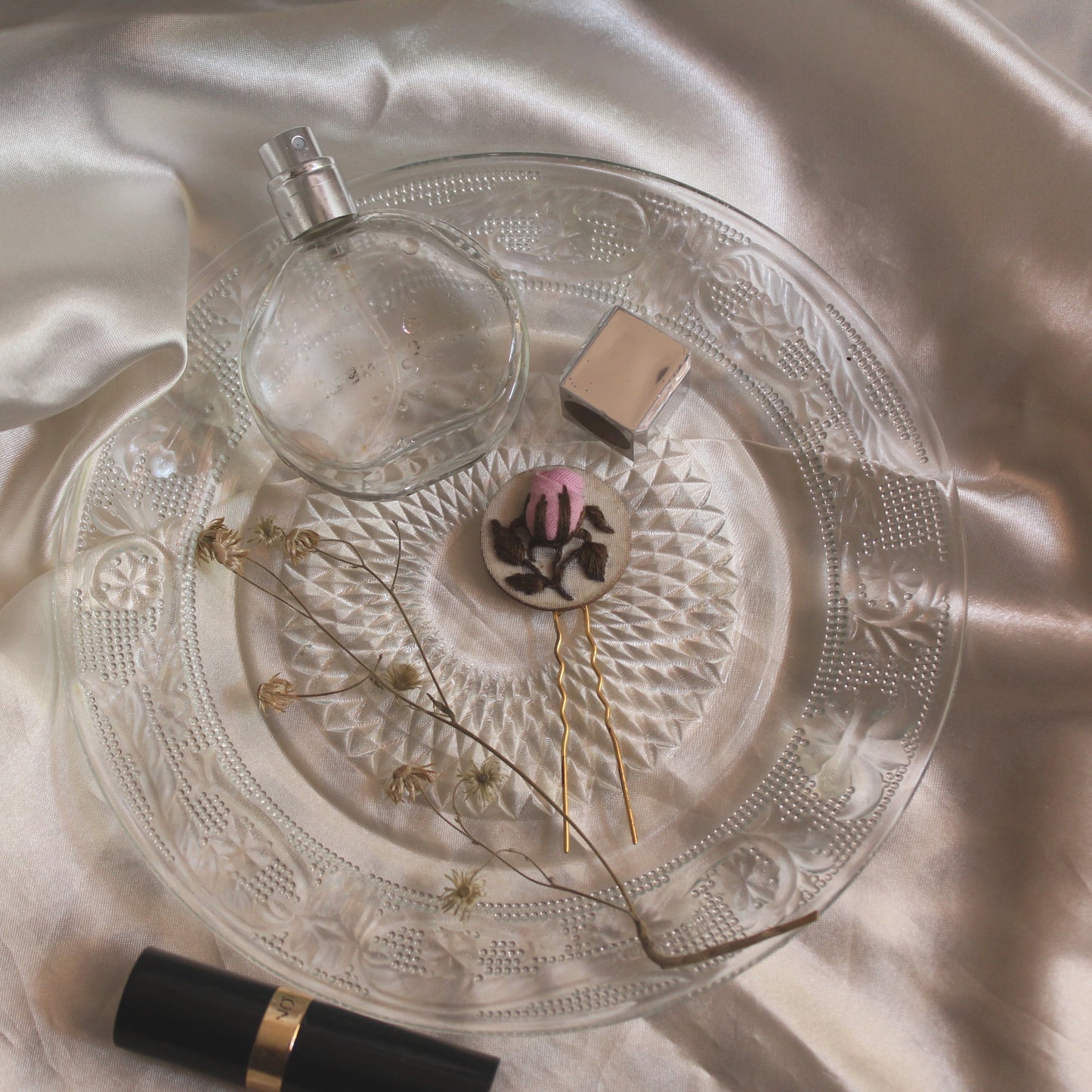 Light Pink Rose Branch Round Hair Pin