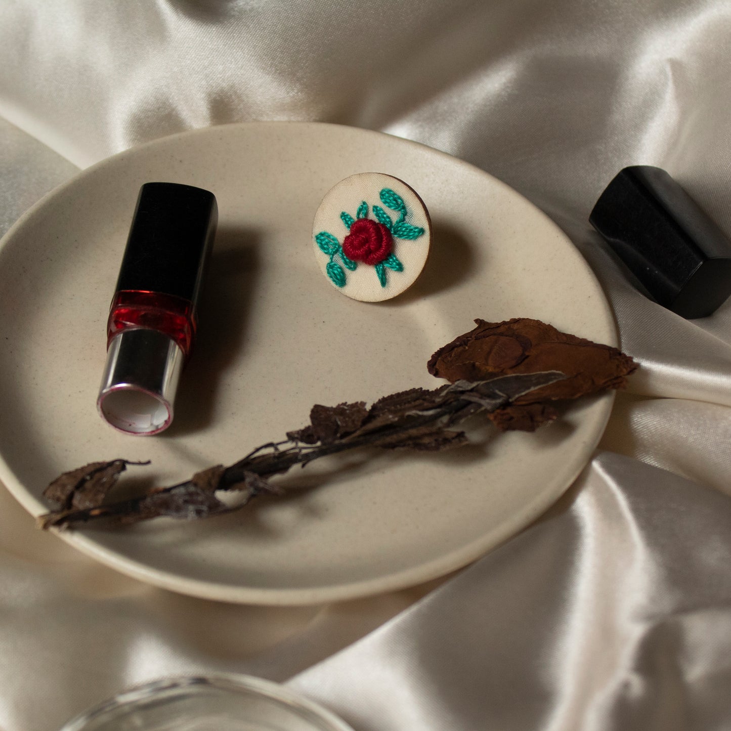 Dark Red Rose Branches Round Adjustable Ring