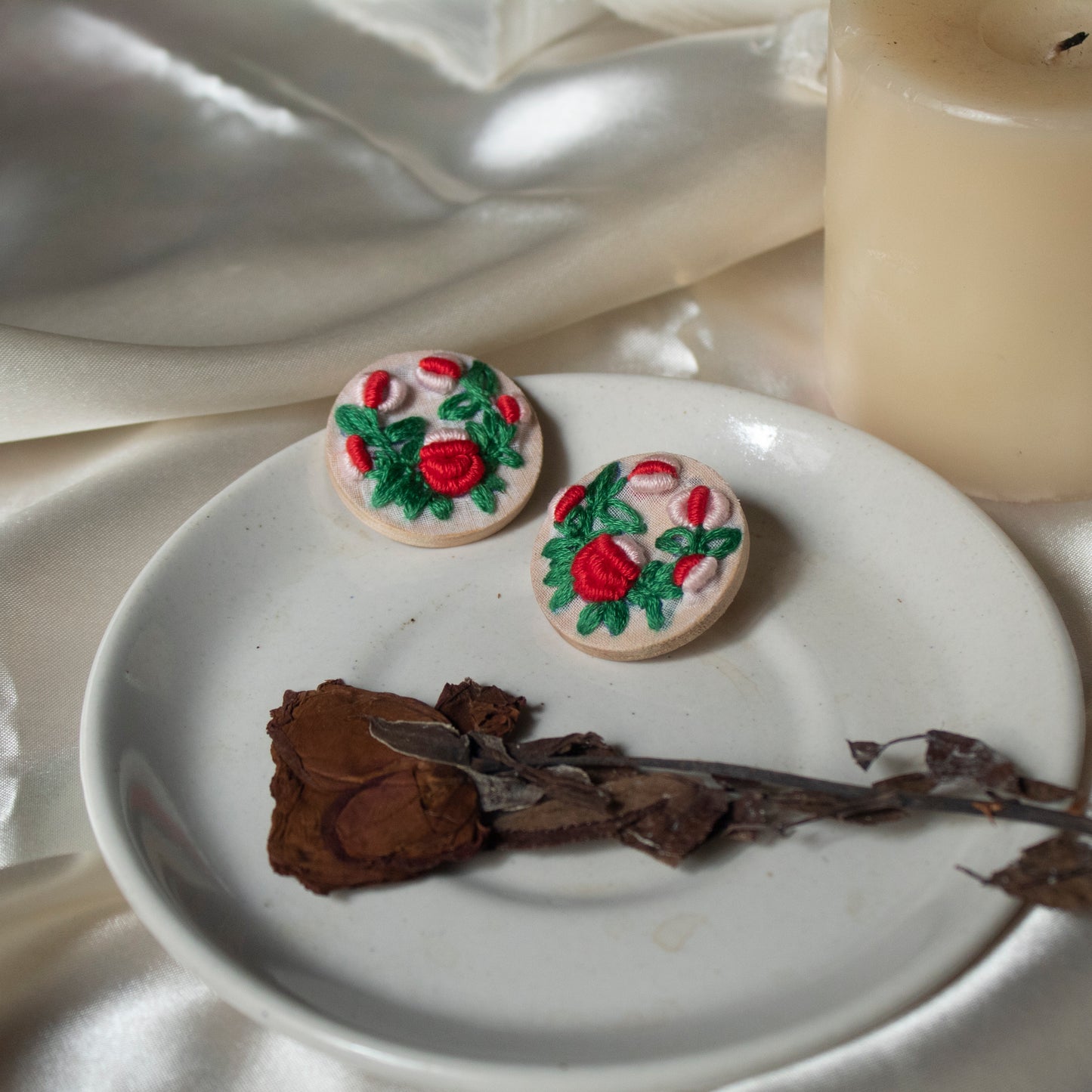 Dual Tone Rose Buds Branches Round Ear Studs