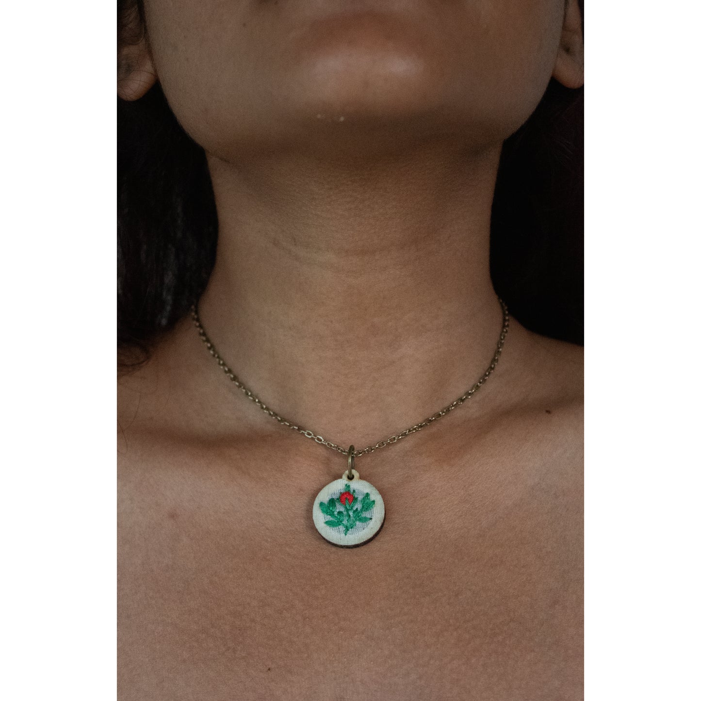 Single Red Rose Bud Branch Round Hollow Necklace