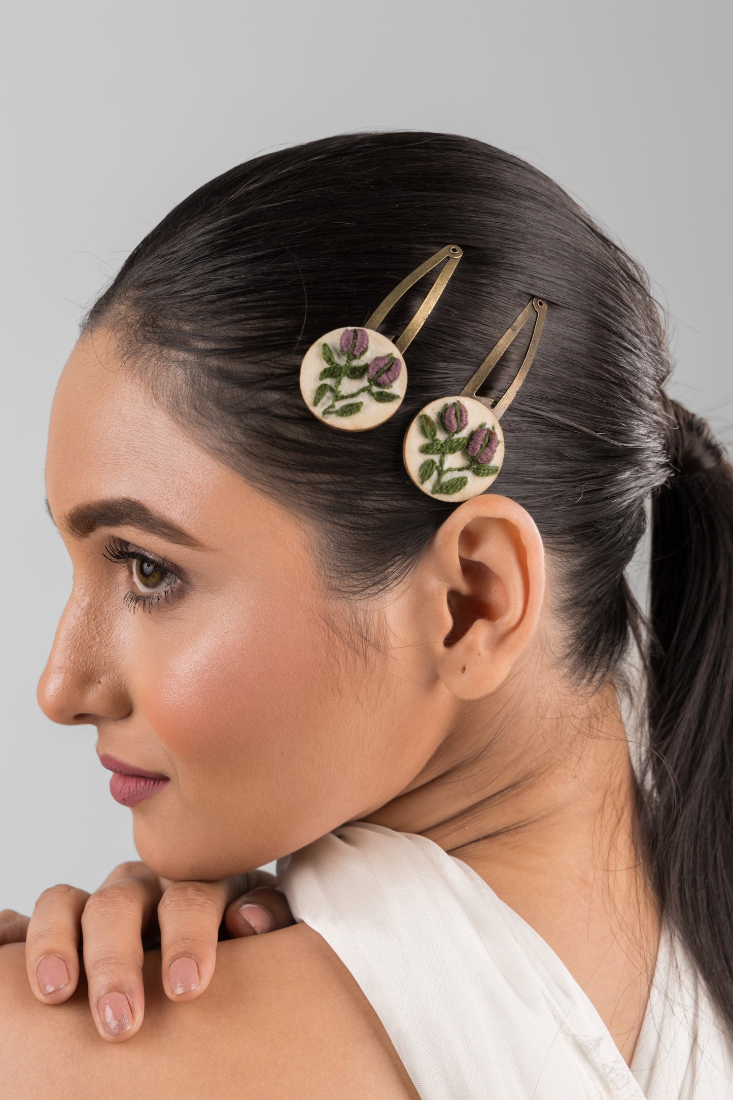 Dark Mauve Rose Bud Round Tic-Tac Hair Clips Set