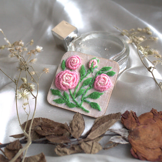 Light Pink Gradient Rose Branch Rectangular Alligator Hair Clip
