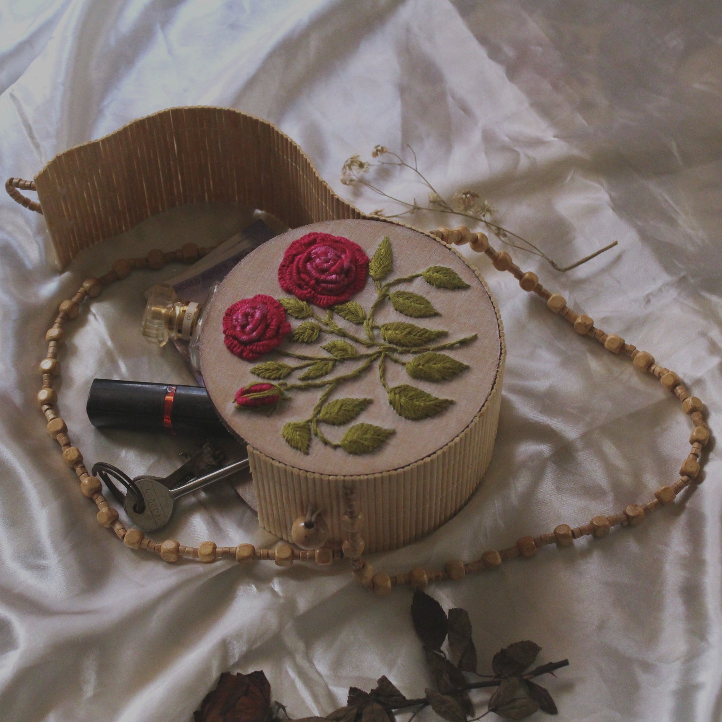 Dark Pink Gradient Rose Branch Round Handbag