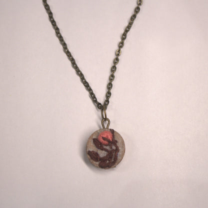 Peach Rose Bud Round Necklace