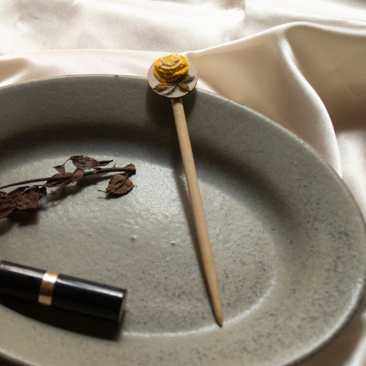 Yellow Gradient Rose Branch Round Hair Stick
